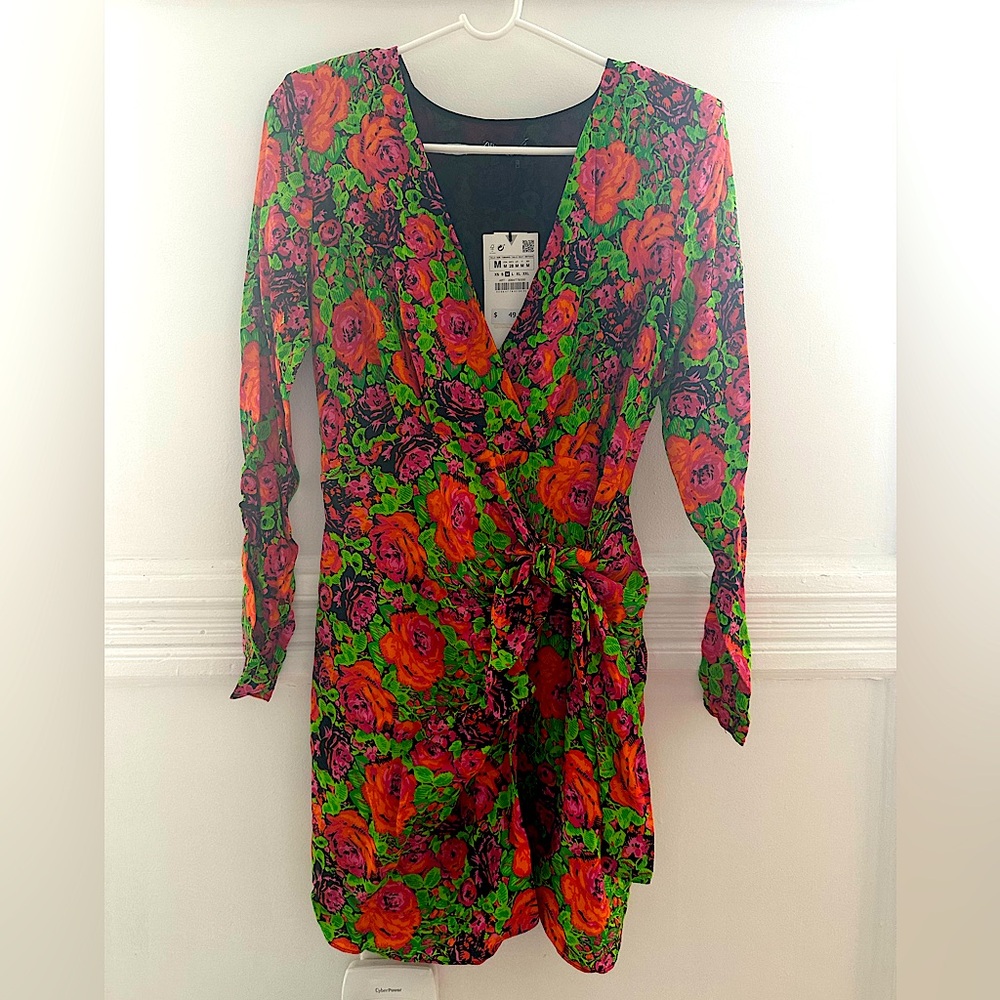 Zara dress Medium Size